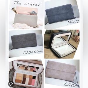 Charcoal Maskcara (Seint) Makeup Clutch